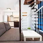 Pomerania Z Podgrzewanym Basenem 30 Metrow Do Morza * 레왈