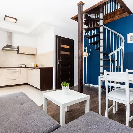 Pomerania Z Podgrzewanym Basenem 30 Metrow Do Morza 레왈