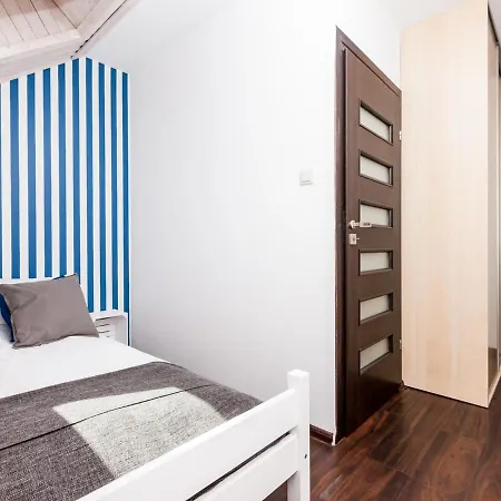 Pomerania Z Podgrzewanym Basenem 30 Metrow Do Morza 레왈